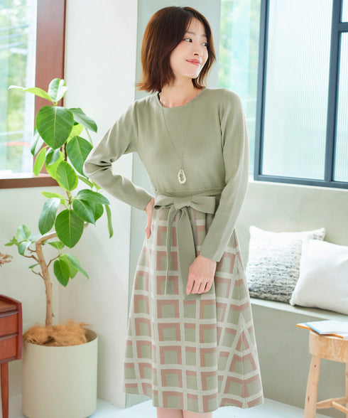 リボンベルト付きチェック柄ニットワンピース